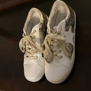 Steve Madden Sneakers